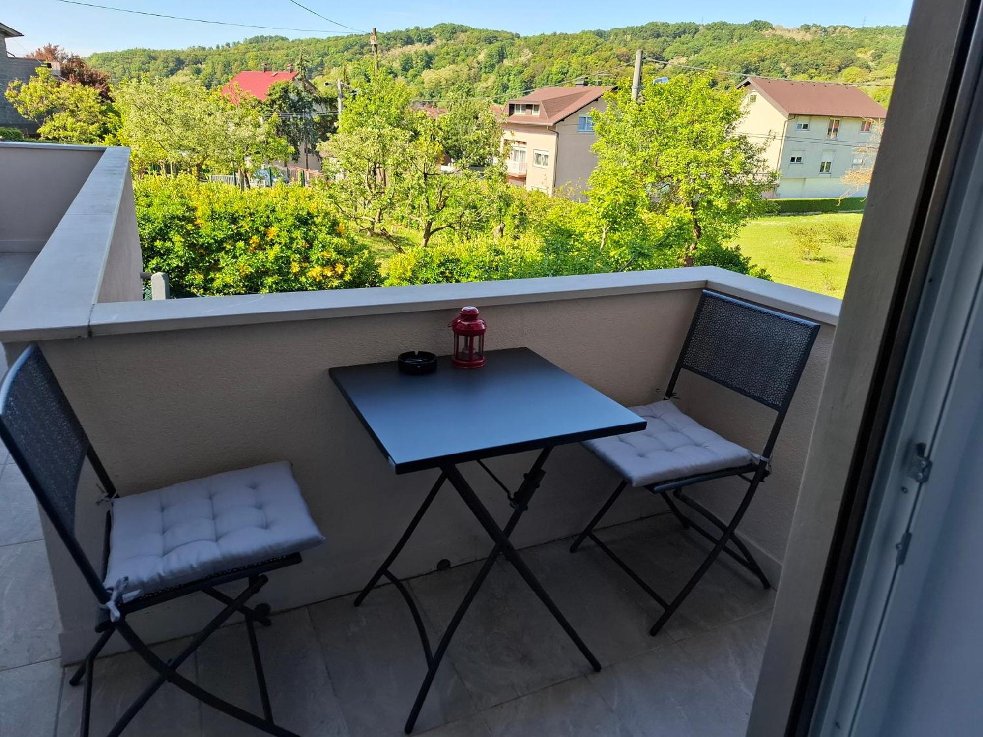 Apartman Folka Free Parking 자그레브 외부 사진
